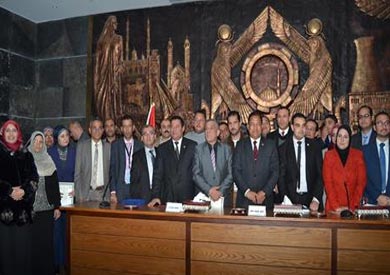 محافظ الغربية يكرم القيادات الشابة