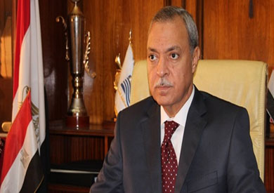 اللواء عبد الحميد اللواء عبد الحميد الهجان محافظ قنا ارشيفية