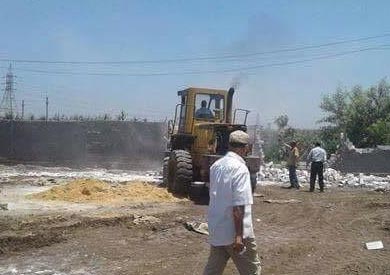 إزالة تعديات البناء على أراض الأوقاف بسمنود