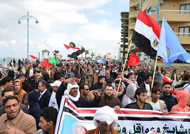 مسيرة شعبية لأهالي محافظة مطروح بمناسبة ذكري ثورة 25 يناير وعيد الشرطة