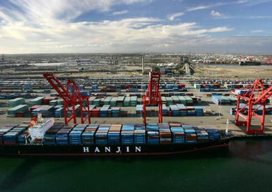 ميناء البحرالأحمر - أرشيفية