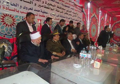 مدير أمن البحيرة ونائب المفتي ينهيان خصومة ثأرية بين عائلتين