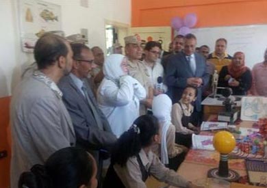 «محافظ الجيزة» و«قائد المركزية العسكرية» يفتتحان تطوير مدرسة بإمبابة