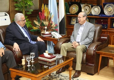 محافظ كفرالشيخ يستقبل رئيس التأمين الصحي