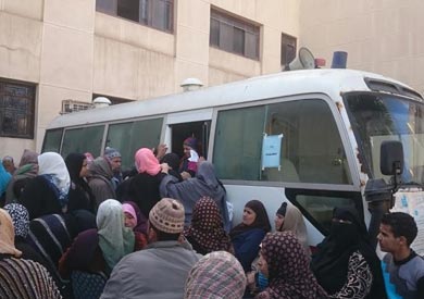 قافلة طبية - ارشيفية