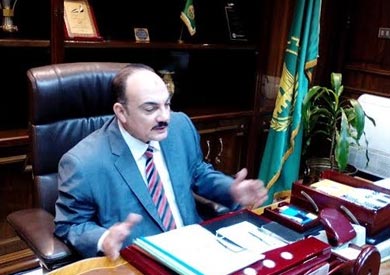 الدكتور رضا فرحات محافظ القليوبية