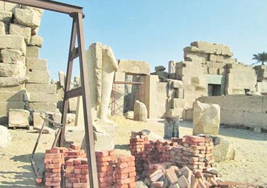 حفيد رمسيس الثانى يتسبب فى أزمة بالاقصر