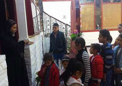 كنيسة السمائيين بشرم الشيخ تستقبل الأقباط احتفالا بالكريسماس