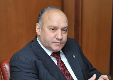 علاء عمر الرئيس التنفىذي للهيئة العامة للاستثمار والمناطق الحرة