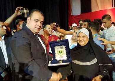 محافظ الفيوم يكرم أبطال رفع الأثقال بأوليمبياد ريو دى جانيرو