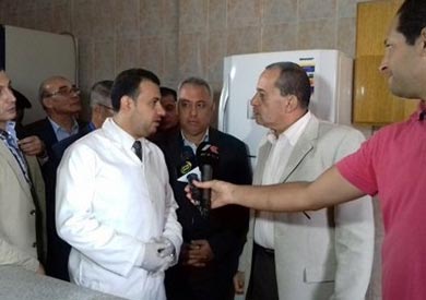 وزير الزراعة ومحافظ الشرقية - ارشيفية