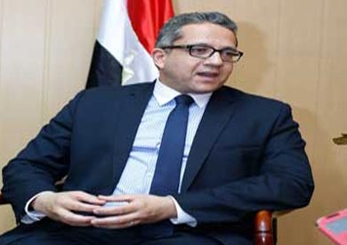 وزير الآثار الدكتور خالد العناني