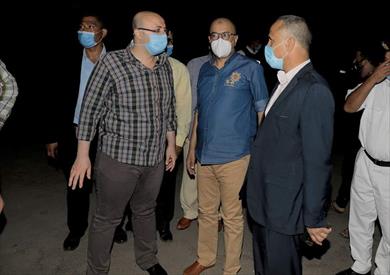 محافظ بني سويف في جولة مسائية