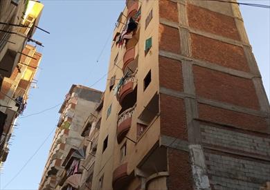 العقار المائل بالإسكندرية