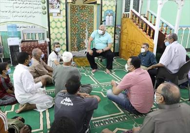 محافظ الوادي الجديد يلتقي بالمواطنين
