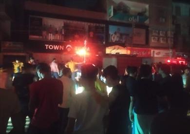 السيطرة على حريق التهم كافيه بفاقوس بالشرقية