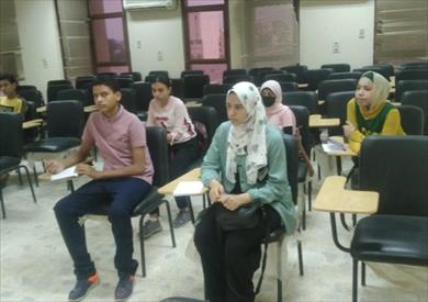 الوادي الجديد: استمرار برنامج تنمية اللغة الإنجليزية لطلاب الابتدائية والإعدادية