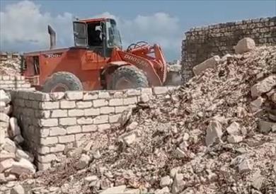 إزالة 101حالة تعد بالبناء على أراضي الدولة