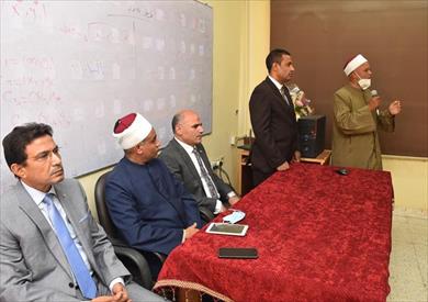 فعاليات الدورة التدريبية في اللغة العربية للأئمة