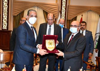 وزير العدل ومحافظ الفيوم