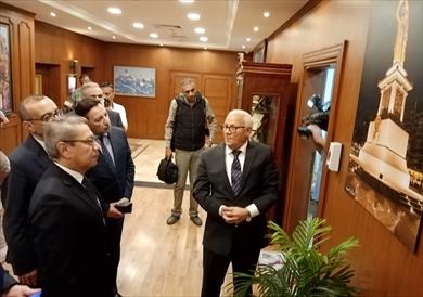 محافظ بورسعيد