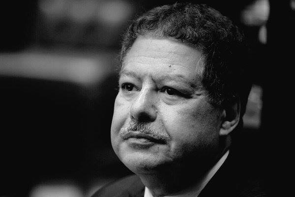 العالم المصري أحمد زويل