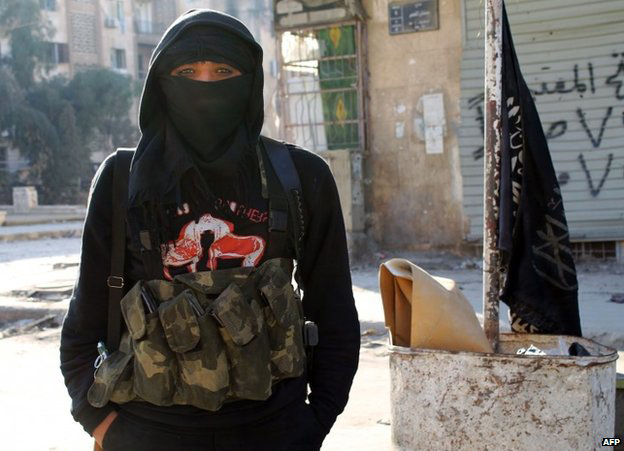 المئات من مواطني الدول الاوروبية يشاركون في القتال الدائر في سوريا
