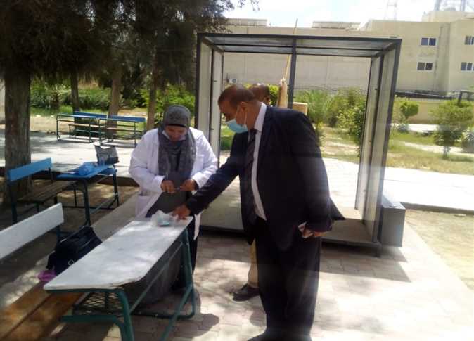 عمرو شحاتة وكيل وزارة التربية والتعليم بمطروح،