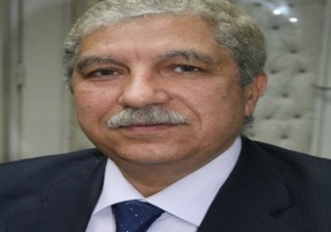 محافظ الإسماعيلية اللواء ياسين طاهر