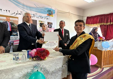 رئيس جامعة المنيا يشهد حفل تنصيب اتحاد طلاب دار العلوم