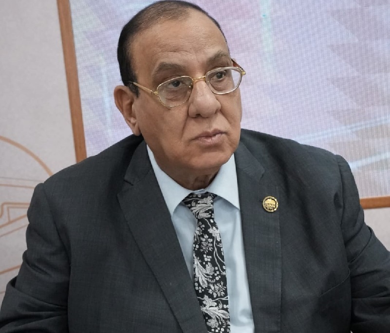 طلعت عبد القوي عضو مجلس أمناء الحوار الوطني