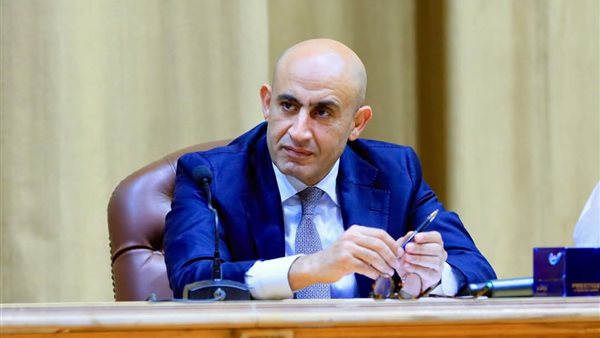 وزير التعليم يصدر قرارا بحركة تغييرات لمديري ووكلاء المديريات التعليمية 