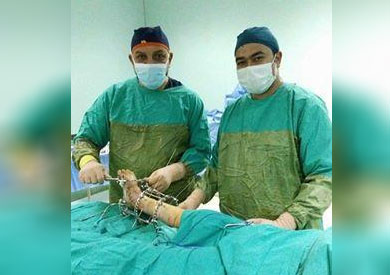 إجراء جراحة لطفلة بمستشفى قنا الجامعى