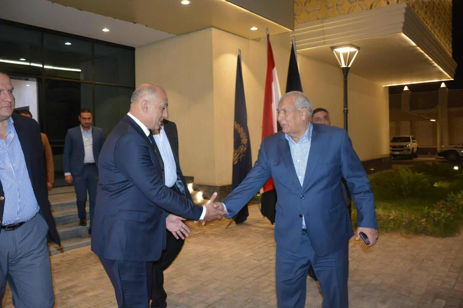 لقاء محافظ الوادي الجديد ومدير الأمن