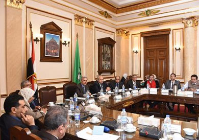 مجلس عمداء جامعة القاهرة