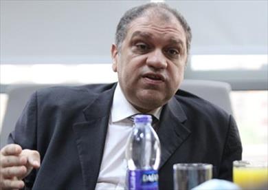 الدكتور خالد سمير عضو مجلس نقابة الأطباء