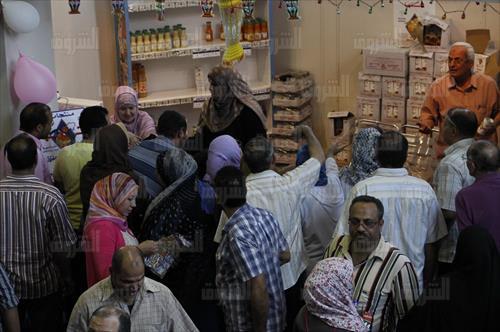 إقبال على الشراء رغم ارتفاع الأسعار- تصوير هبة خليفة