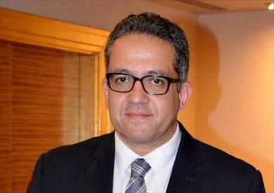 وزير الآثار خالد العناني