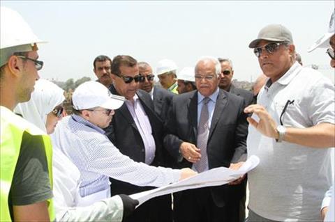 وزير النقل يشدد على انتهاء طريق (شبرا / بنها) قبل نهاية العام الجاري