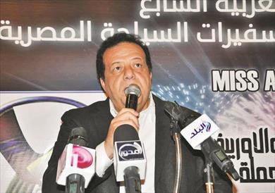 عاطف عبد اللطيف