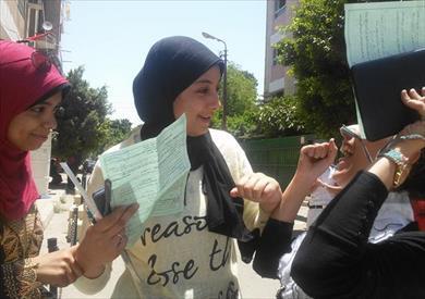 ارتياح بين طلاب الثانوية بالإسماعيلية بعد امتحانات الاستاتيكا والجغرافيا والأحياء