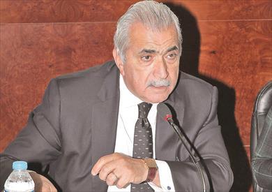 عمر مهنا رئيس مجموعة السويس للاسمنت