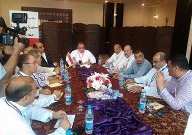 وزير التخطيط يجتمع برؤساء بعثات الحج