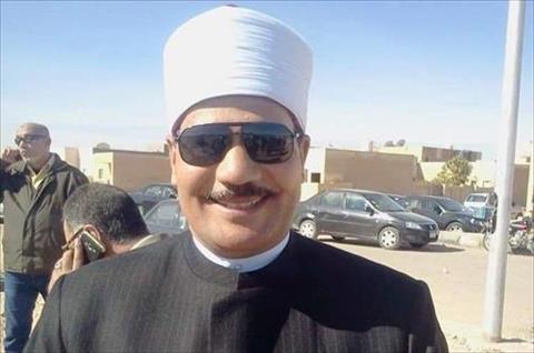 محافظ جنوب سيناء يؤدي صلاة العيد في ساحة مركز شباب طور سيناء