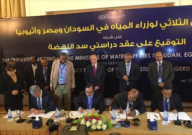 وزراء مياه مصر والسودان وإثيوبيا يشهدون توقيع عقود دراسات «سد النهضة»
