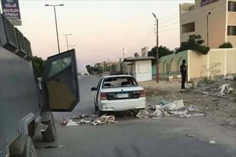 السيارة التى كان يستقلها الجنود الخمسة بالعريش