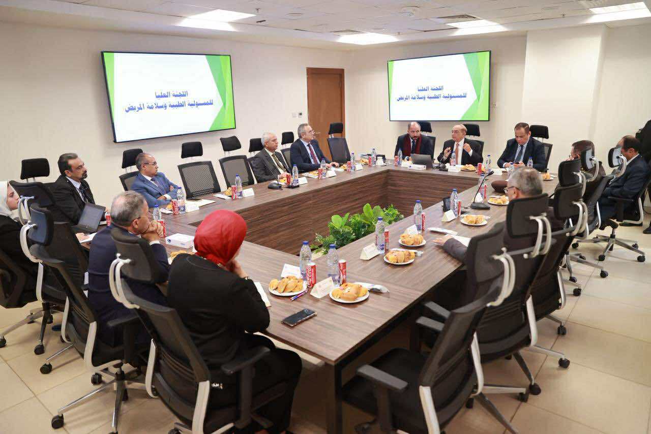 خطوات هامة لسلامة المرضى وحقوق الأطباء.. تفاصيل اجتماع اللجنة العليا للمسئولية الطبية 