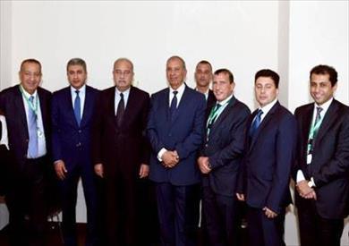 رئيس الوزراء ومستثمري السياحة