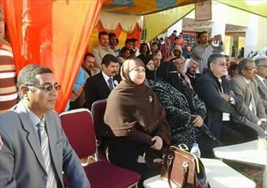 الشؤون التنفيذية تفتتح معرض الأنشطة الطلابية للفصل الدراسى الأول بادارة ابو زنيمة التعليمية