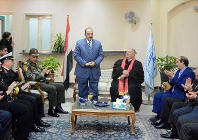 المحافظ ومدير الامن يهنئون المسيحيين